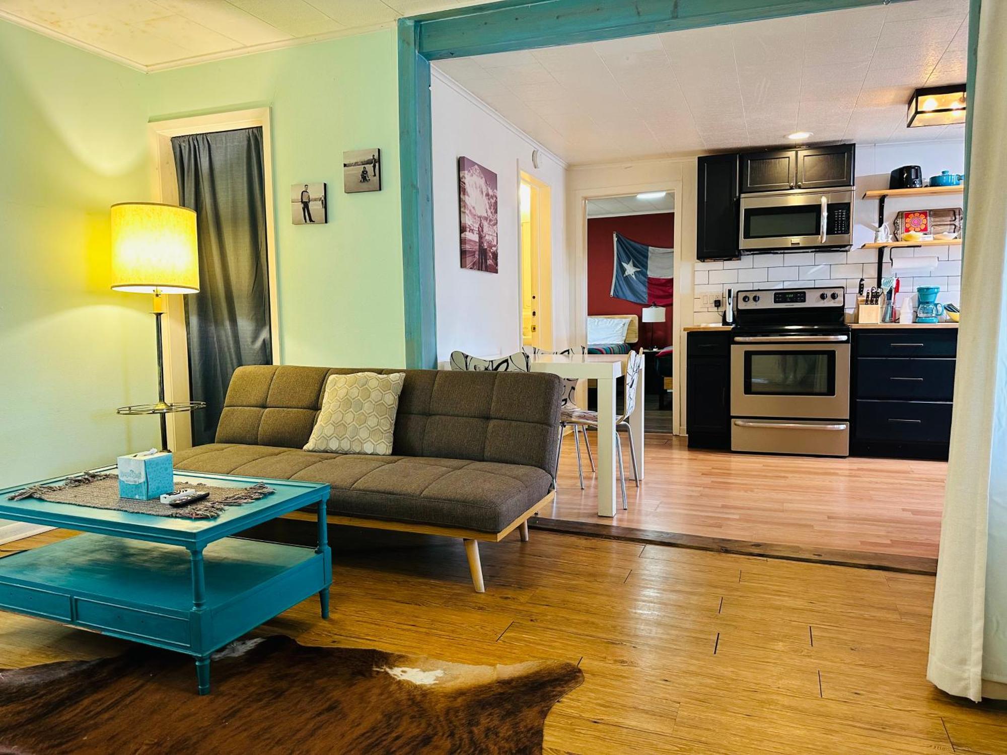 Hotel Kitsmiller On Main Fredericksburg Ngoại thất bức ảnh