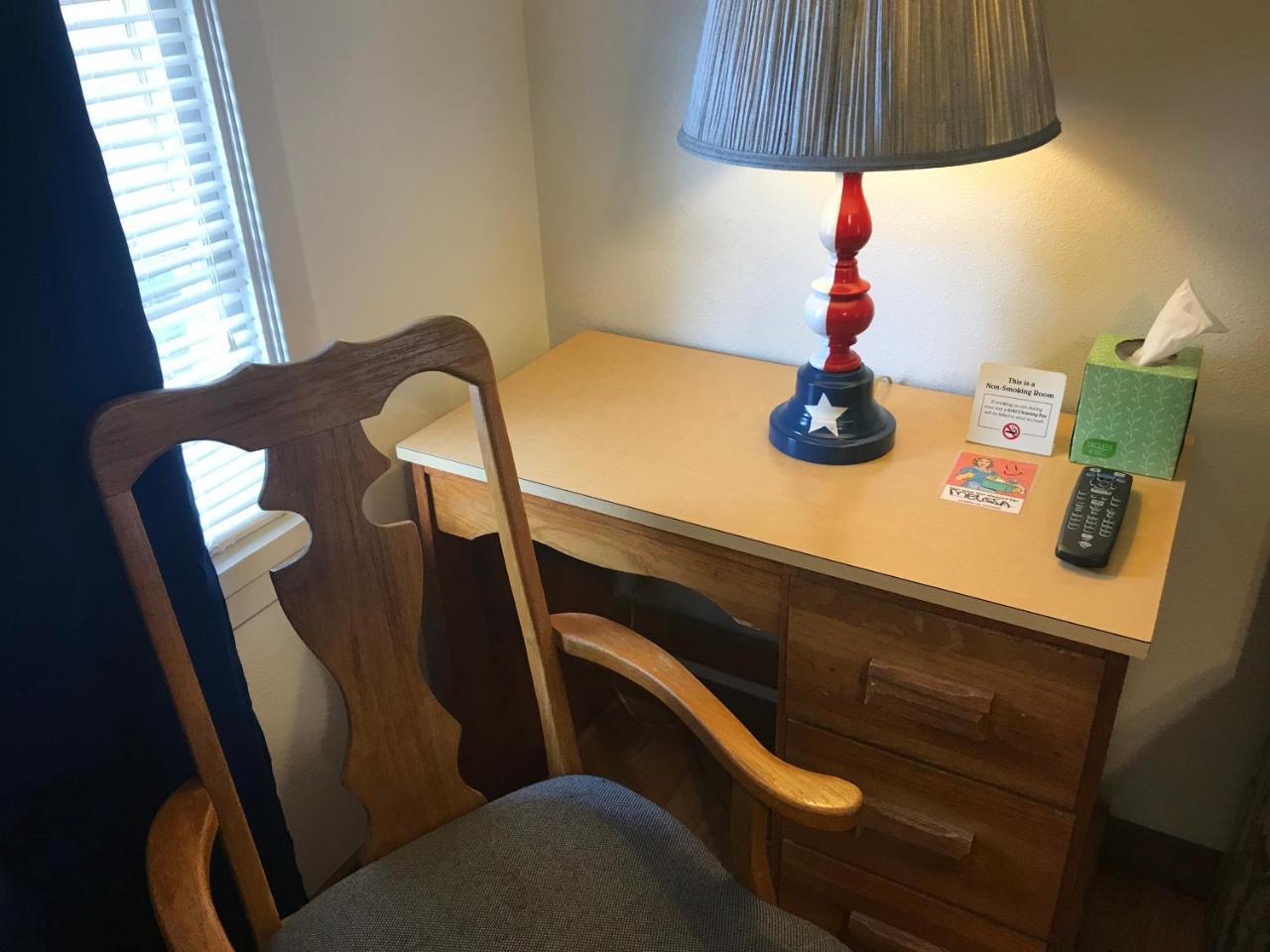 Hotel Kitsmiller On Main Fredericksburg Ngoại thất bức ảnh