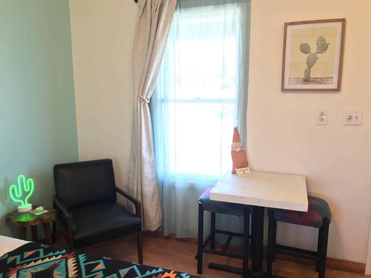 Hotel Kitsmiller On Main Fredericksburg Ngoại thất bức ảnh
