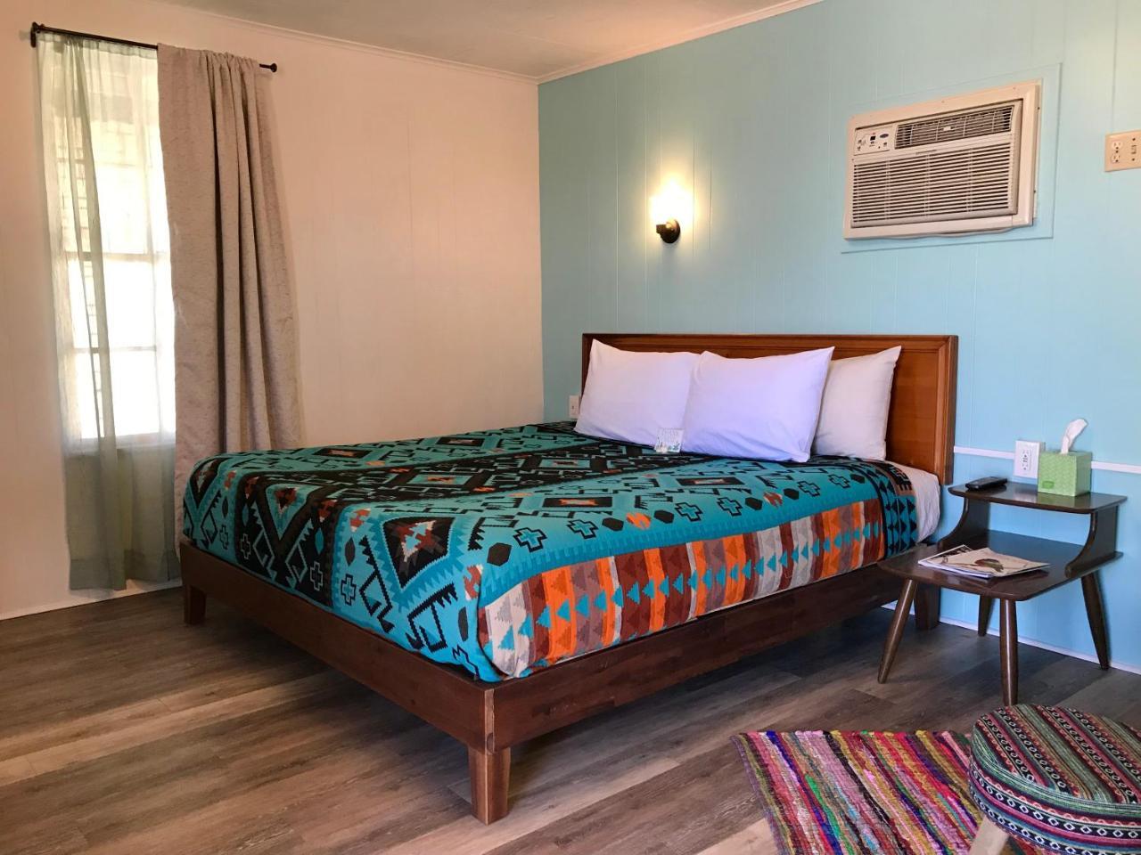 Hotel Kitsmiller On Main Fredericksburg Ngoại thất bức ảnh