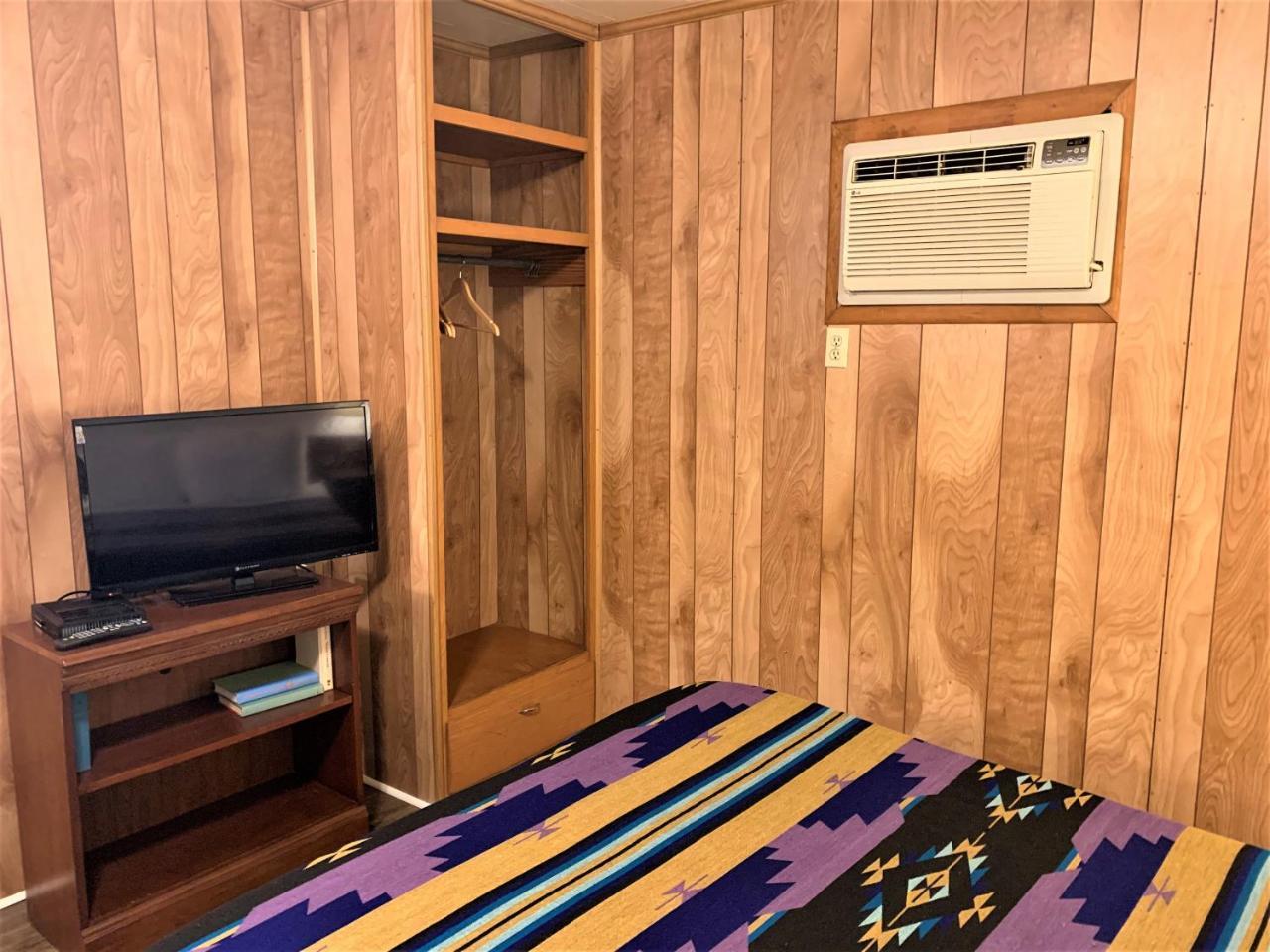 Hotel Kitsmiller On Main Fredericksburg Ngoại thất bức ảnh